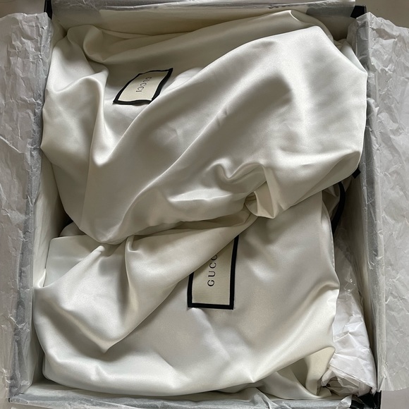 ❌SOLD❌ Authentic Gucci Ankle Boots - Picture 4 of 9